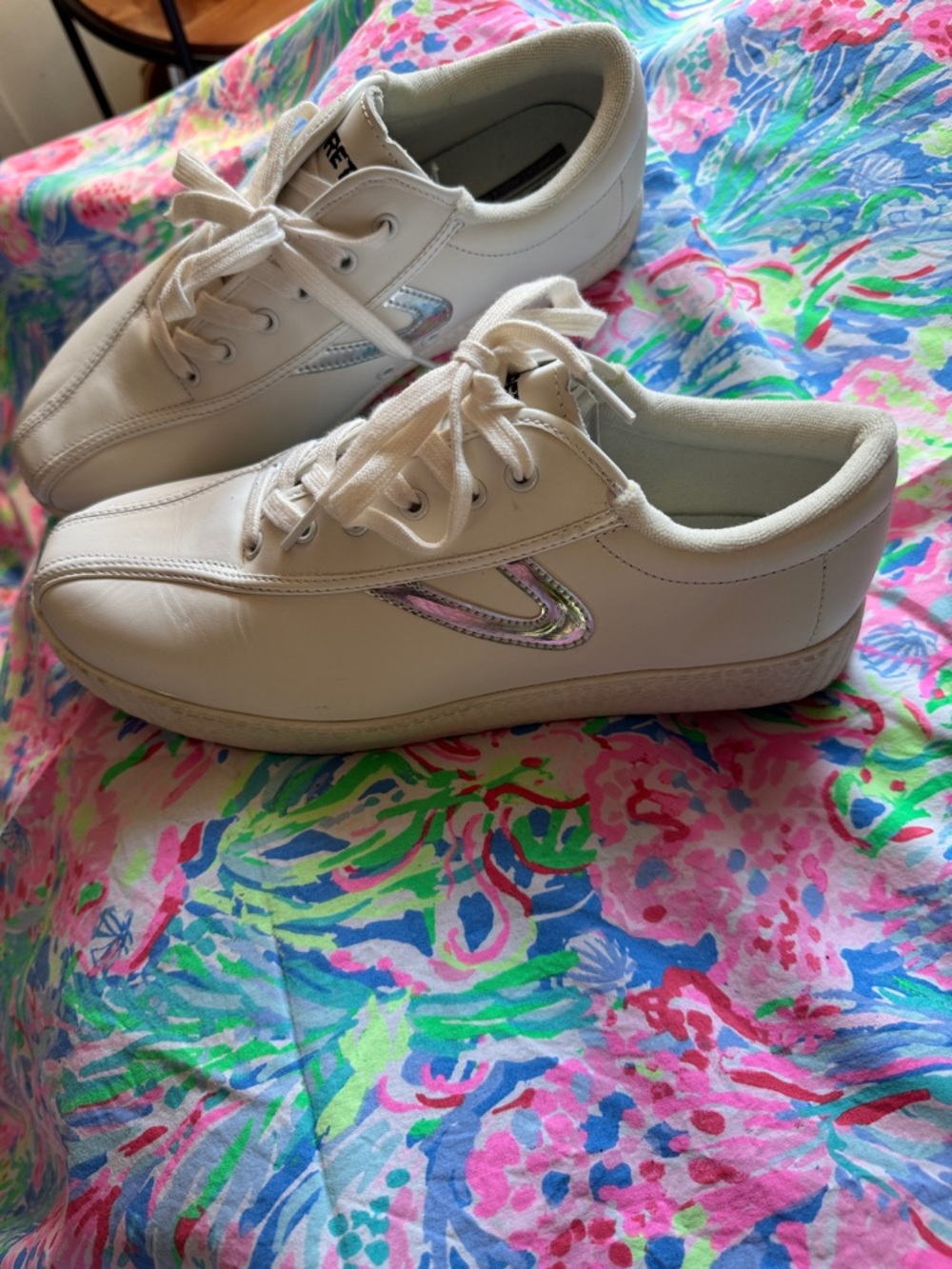 Tretorn White Sneakers with Silver Detail - Picture 3 of 4